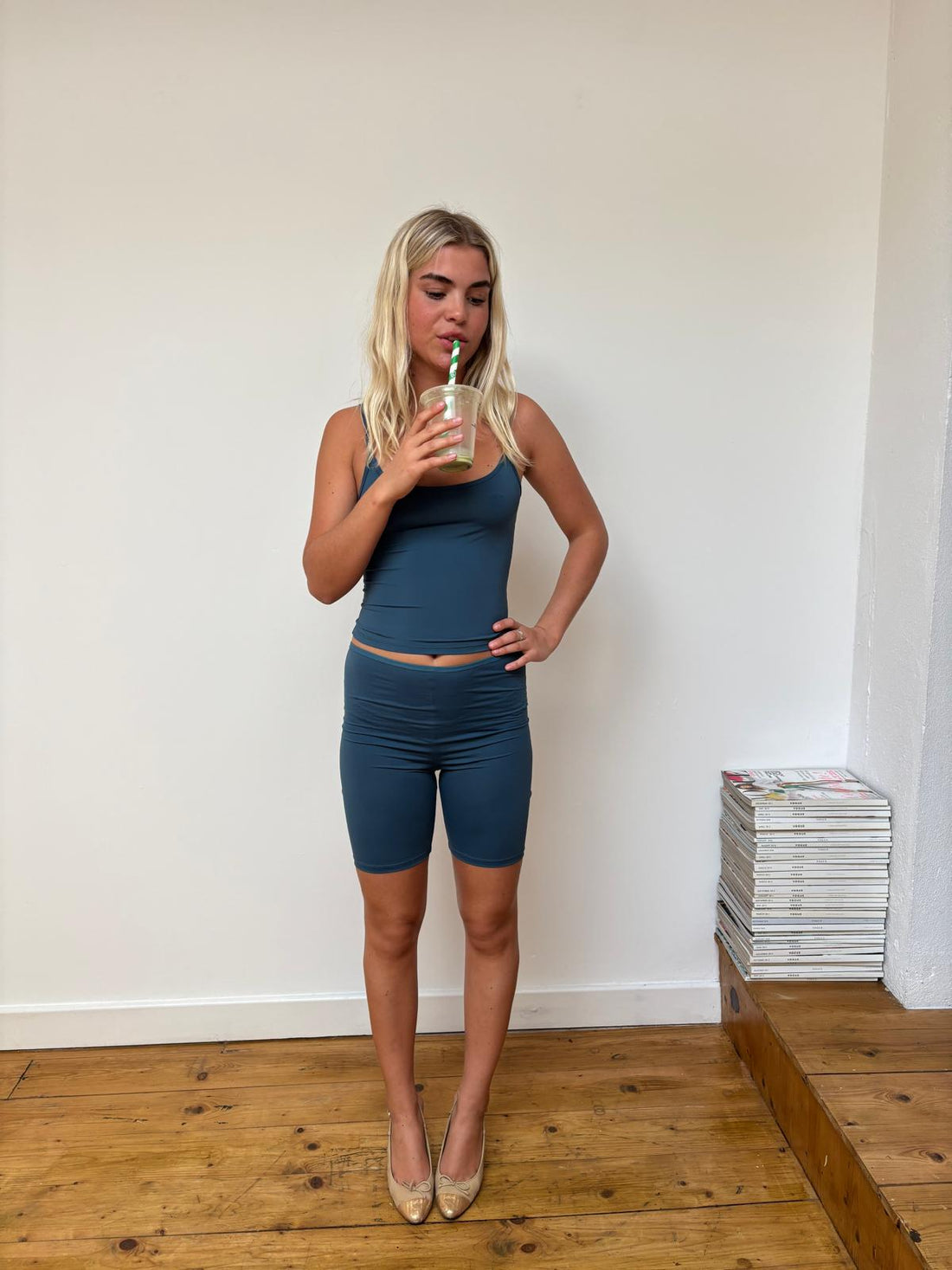 Fitting session with Alma 1